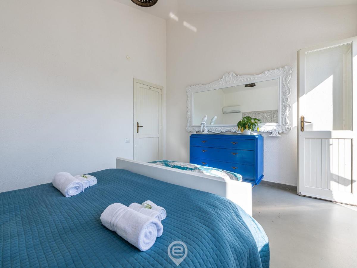 Villa Virago Porto Columbu - Perd'E Sali Екстериор снимка