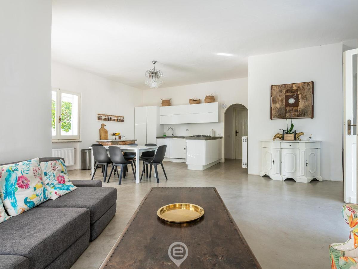 Villa Virago Porto Columbu - Perd'E Sali Екстериор снимка